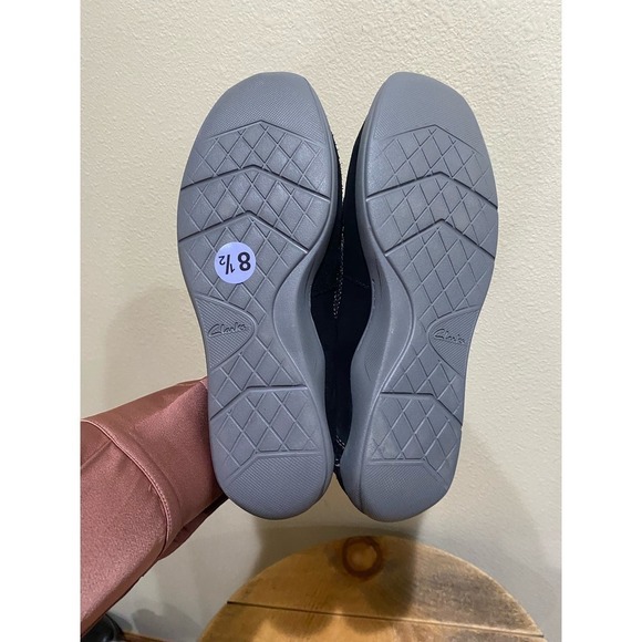 Clarks Mens Gorwin Slip On Buffalo Check Shoes size 8.5 - Picture 4 of 8